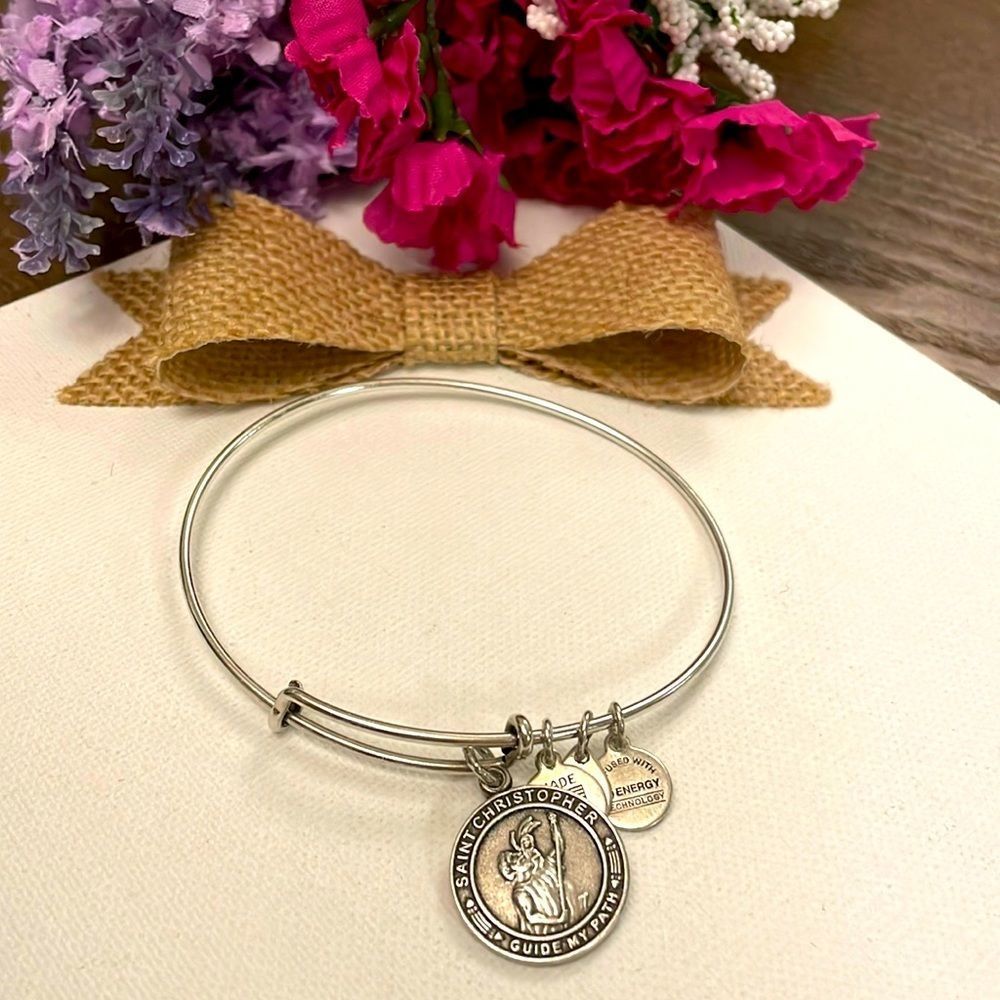☘️3/$45☘️Alex & Ani Saint Christopher Charm Bangle